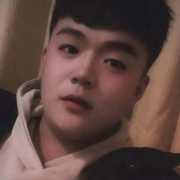 山东25岁单身帅哥真诚找对象-临沧征婚相亲网