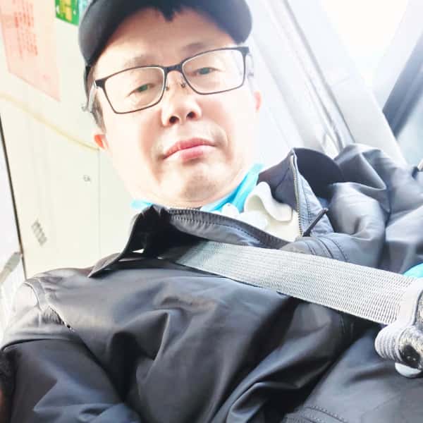 上海56岁单身帅哥真诚找对象-临沧征婚相亲网