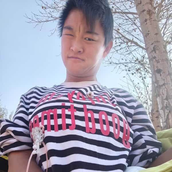 内蒙古24岁单身美女真诚找对象-临沧征婚相亲网