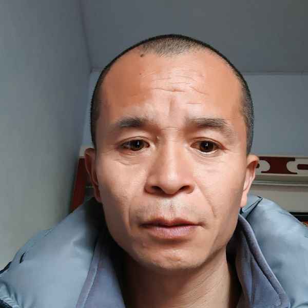 43岁岁河南单身帅哥 - 临沧吉缘网