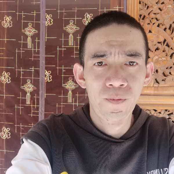 37岁岁云南单身帅哥 - 临沧吉缘网
