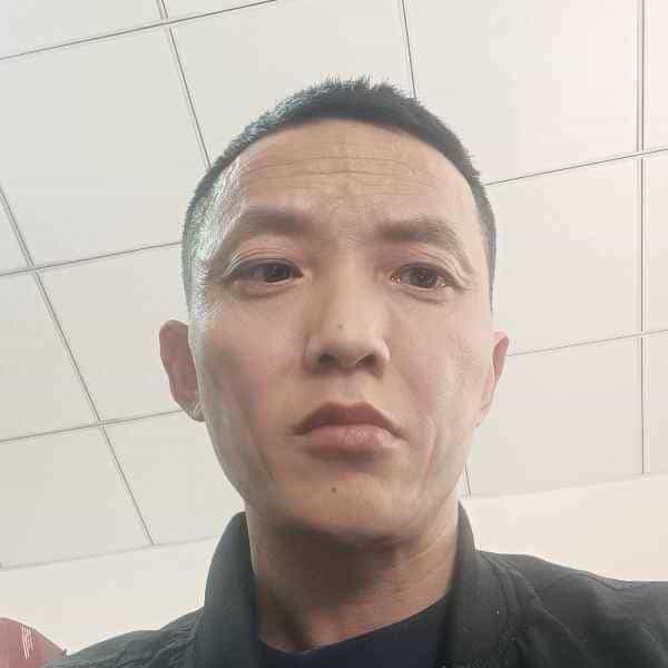 40岁岁四川单身帅哥 - 临沧吉缘网