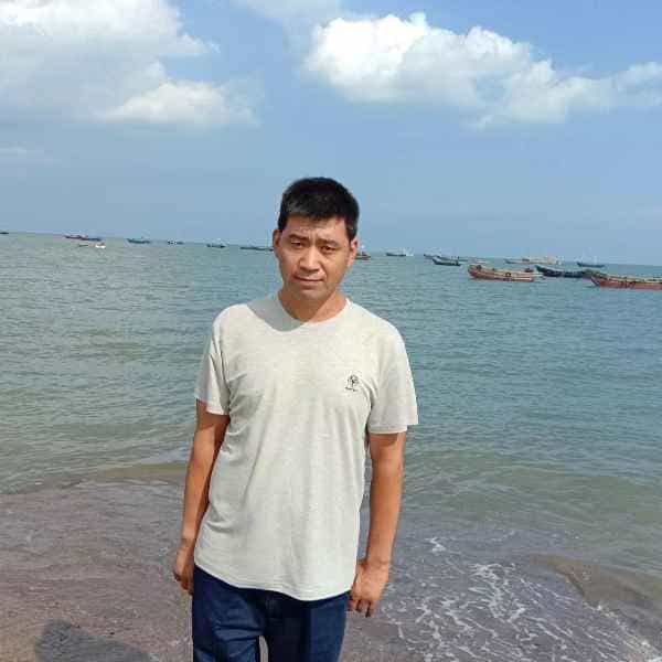 44岁岁辽宁单身帅哥 - 临沧吉缘网