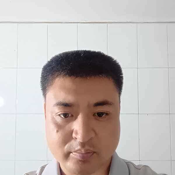 42岁岁山东单身帅哥 - 临沧吉缘网