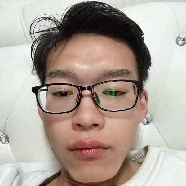 23岁岁河南单身帅哥 - 临沧吉缘网