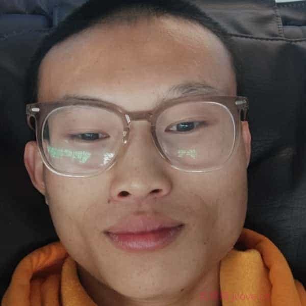 25岁岁四川单身帅哥 - 临沧吉缘网